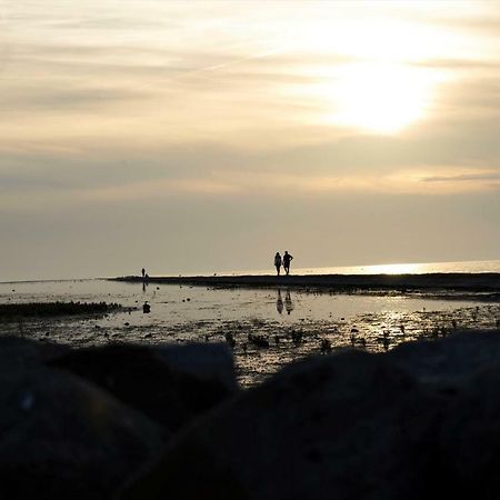 Romantischer Winkel Neuharlingersiel Bagian luar foto